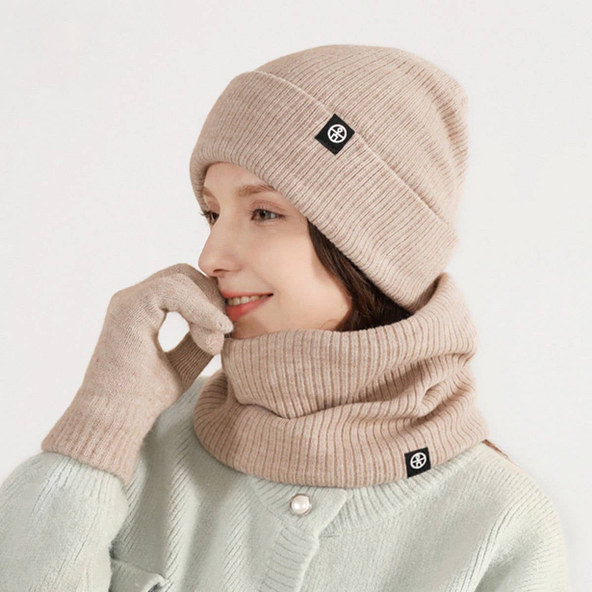 WINTER WARM WOOL HAT SCARF GLOVES THREE-PIECE SET