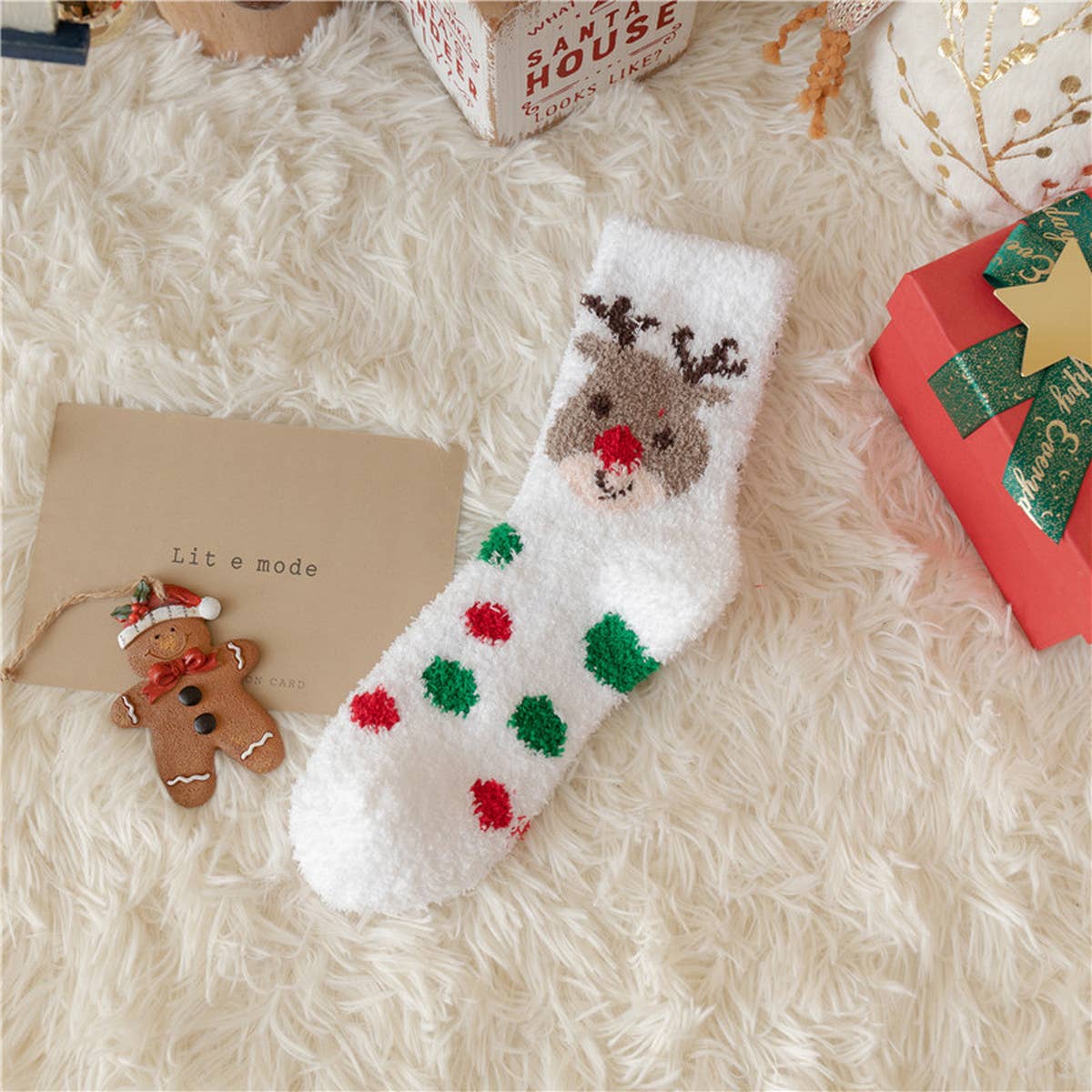 CHRISTMAS ELK CORAL VELVET SOCKS
