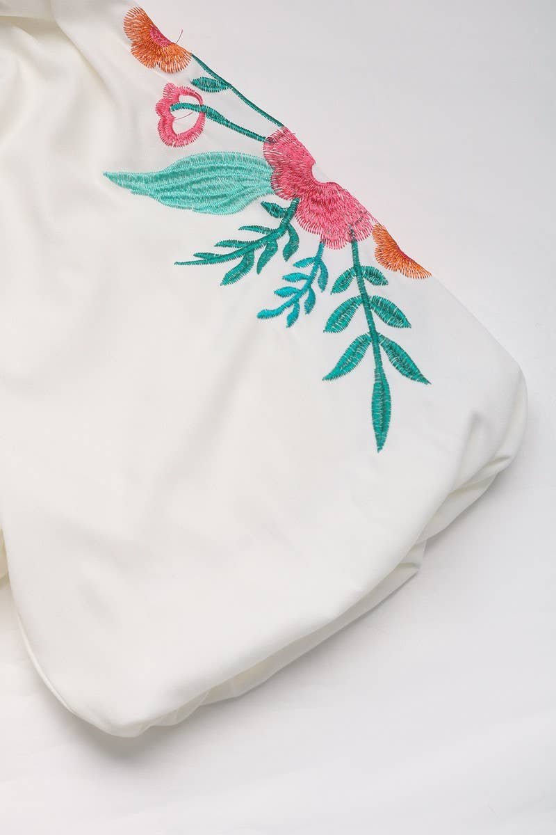 CWTBLS1990_PUFF SLEEVE SQUARE NECK EMBROIDERED SHIRT