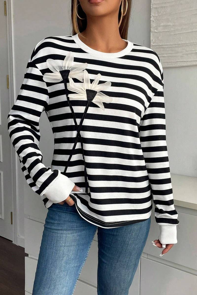 CWTTL2037_LONG SLEEVE CREW NECK STRIPED FLORAL SWEATSHIRT