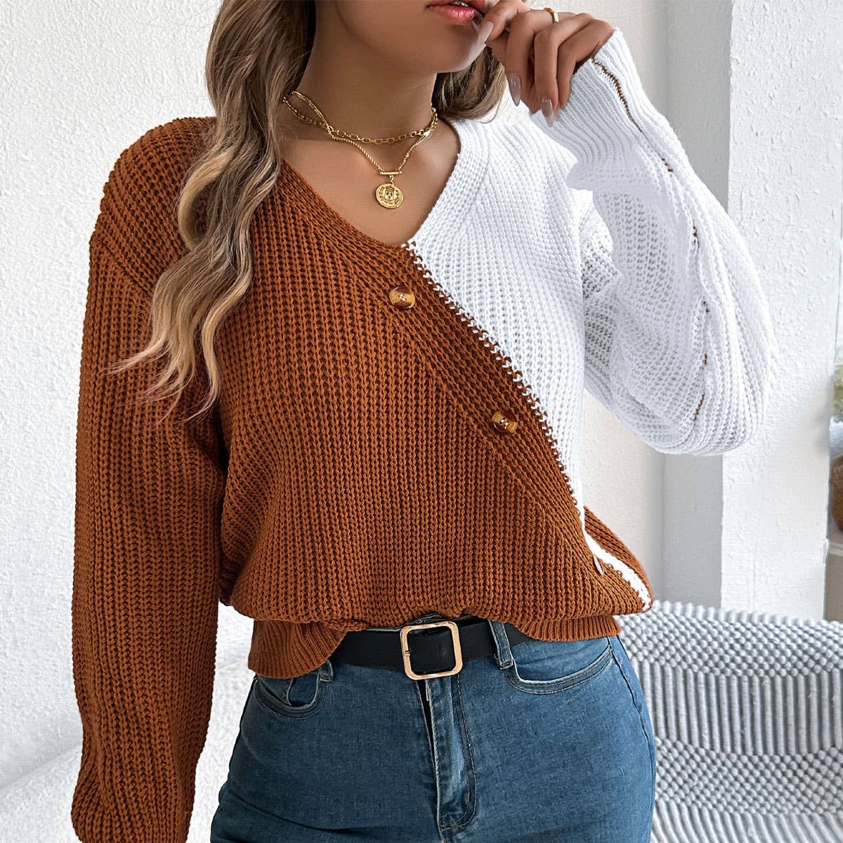 CASUAL V-NECK BUTTON-UP LANTERN SLEEVE SWEATER