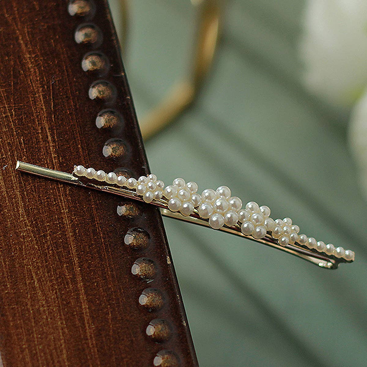 SHIMMERING LOVE HAIR PIN WITH SPARKLING DIAMONDS_CWAHA1207