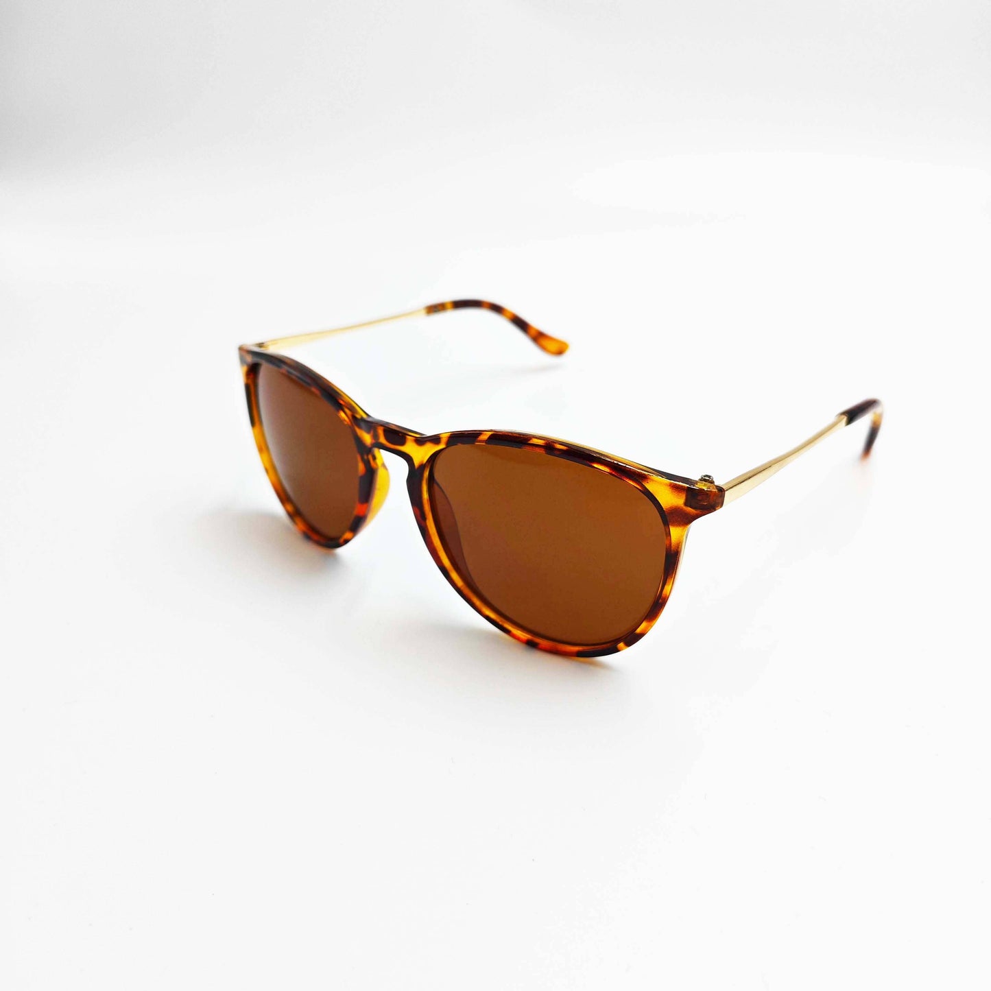 ROUND SUNGLASSES