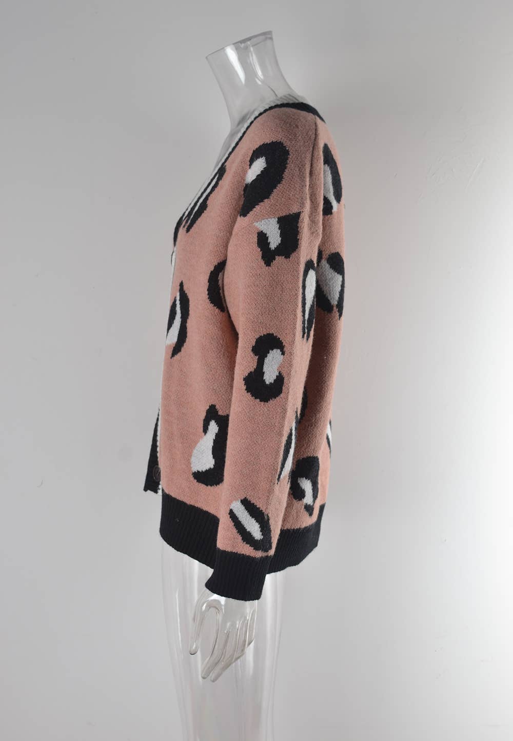 BUTTON LARGE PERSONALITY FASHION LEOPARD CARDIGAN
