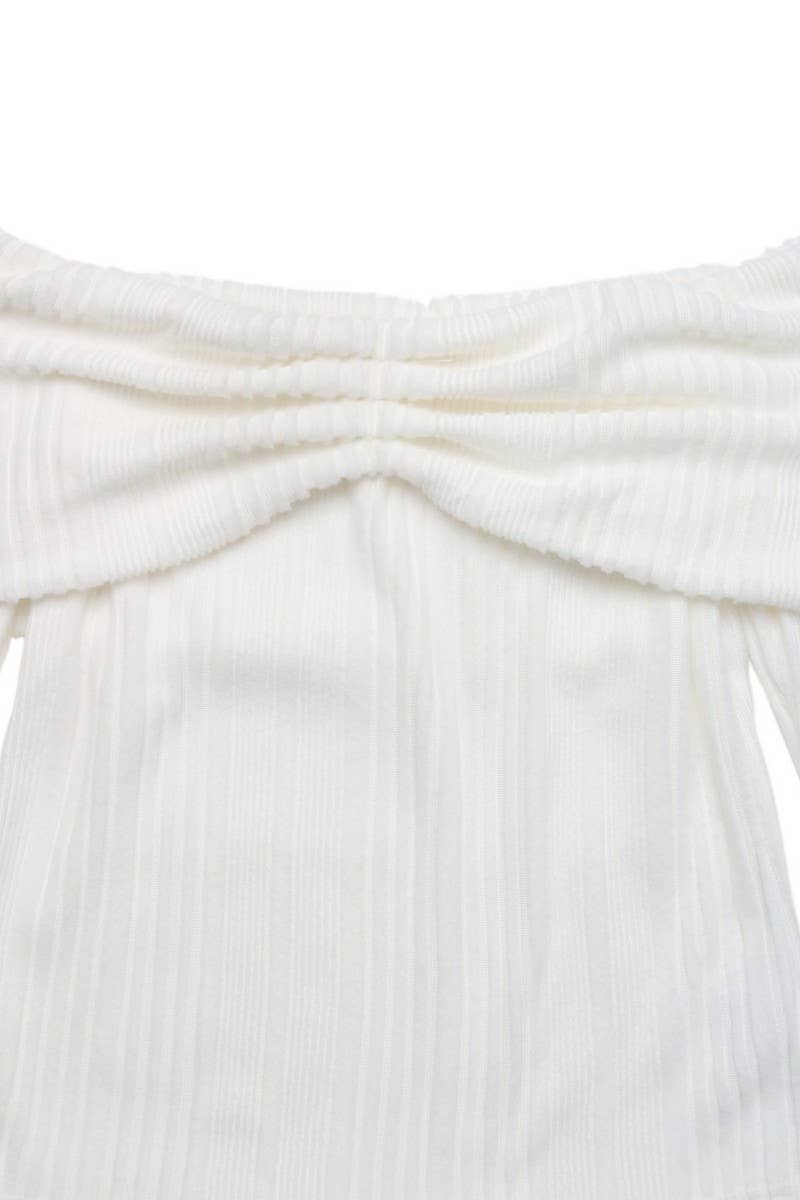 CWTBLL00749_OFF-SHOULDER SLIM-FIT LONG-SLEEVED SWEATER