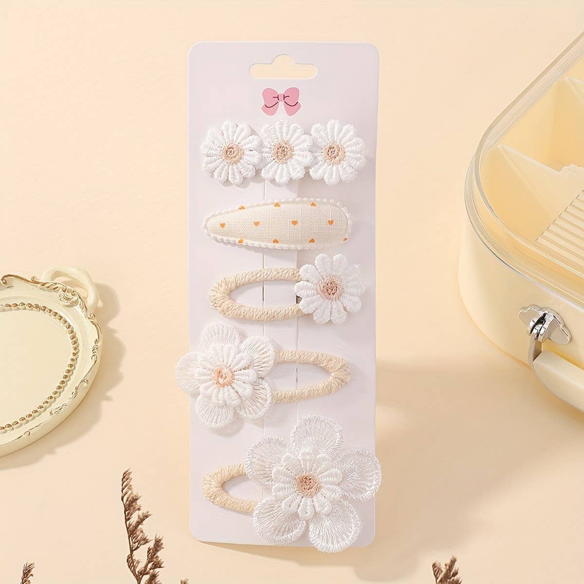 Fresh Daisy Hair Clip Set ? Handmade Fabric Clips