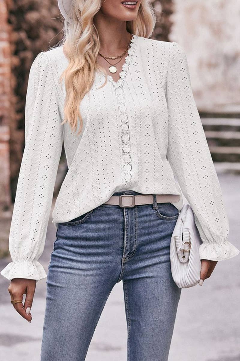 CWTBLL3761_SOLID COLOR RIPPED LACE V-NECK LONG-SLEEVED T-SHI