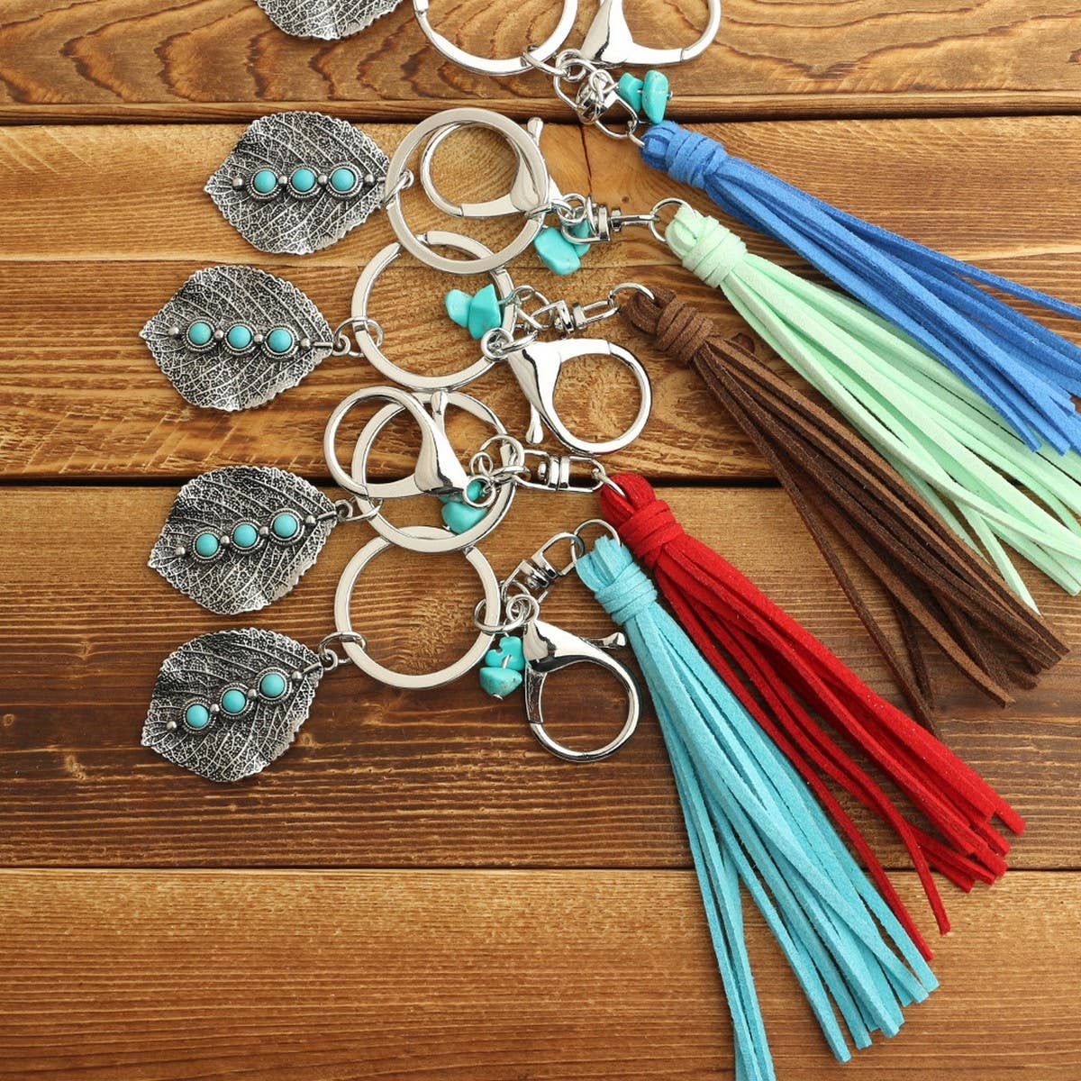 Boho Tassel Keychain with Leaf Charm and Wood Beads_CWAB5087