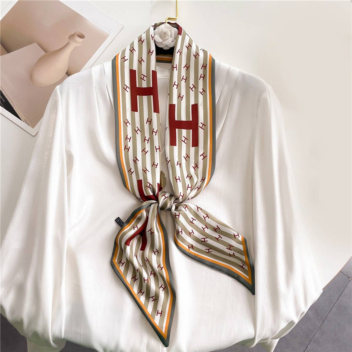 FASHIONABLE DOUBLE-LAYER RIBBON ANGLED HEAD SCARF