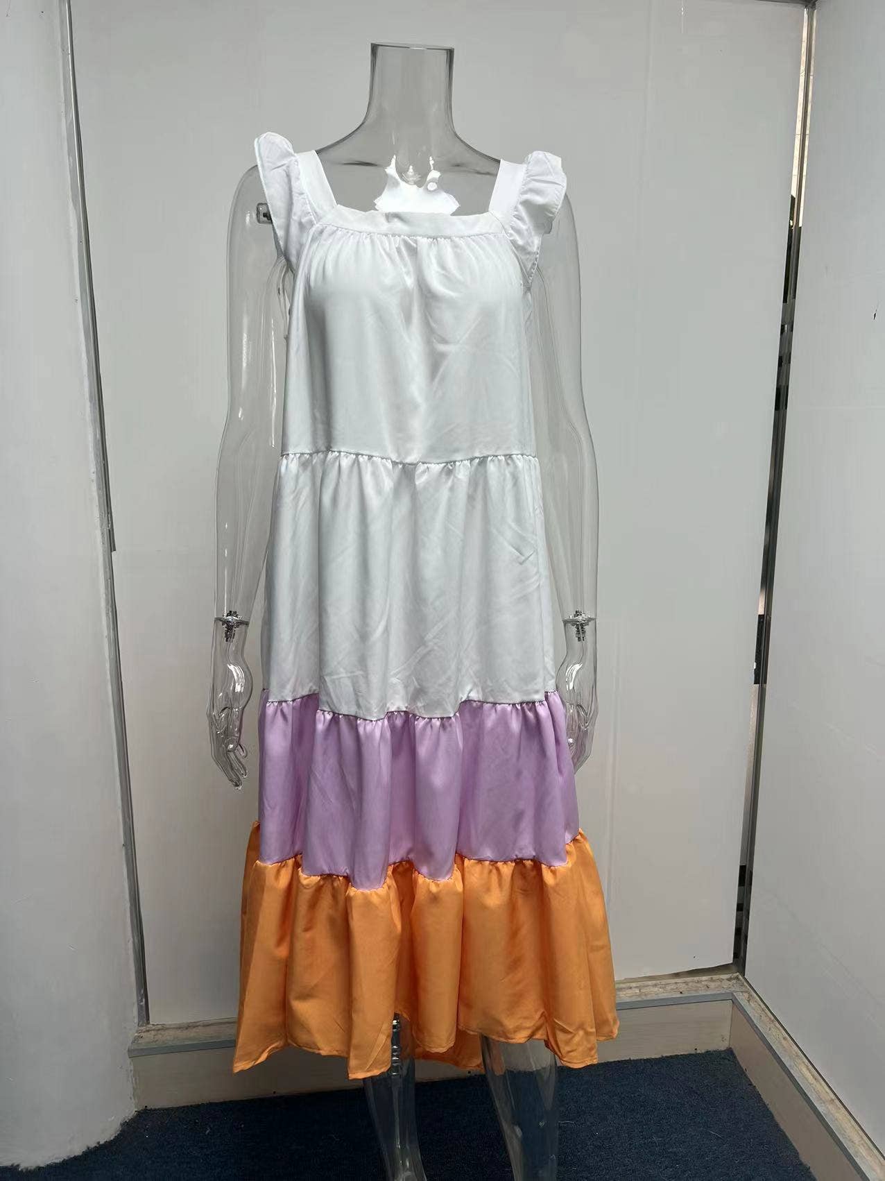 Bohemian-style two-tone square neck halter dress