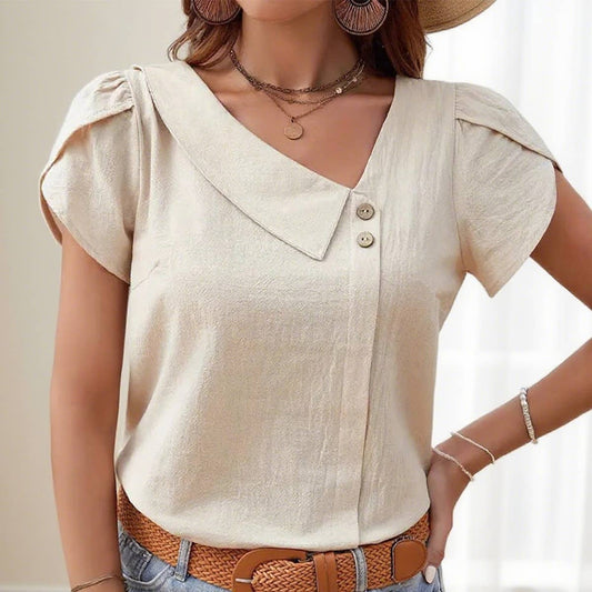 Form-fitting knit short-sleeved slant-neck top