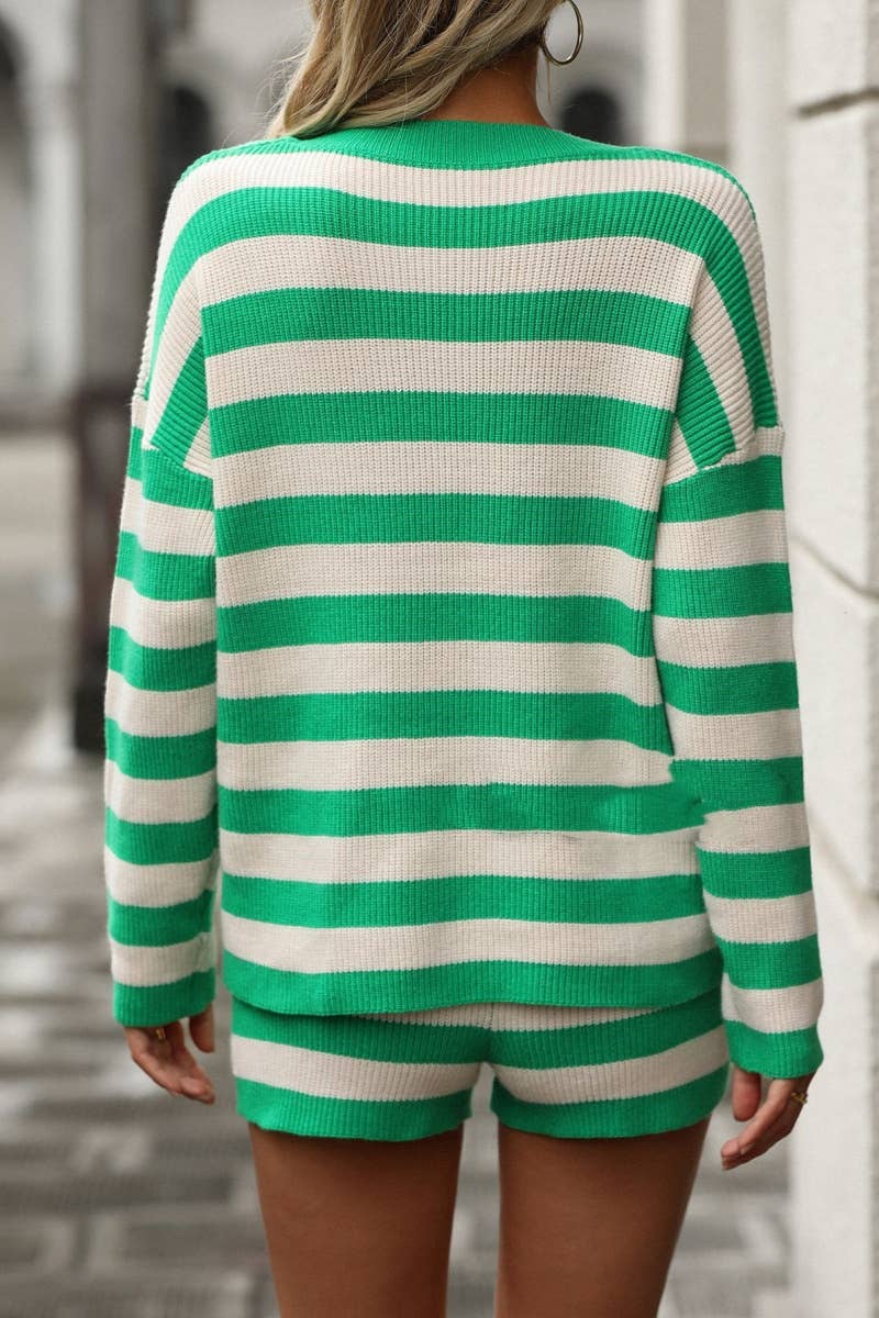 CWSS0944_CREWNECK STRIPED LONG-SLEEVED SWEATER SHORTS SUIT