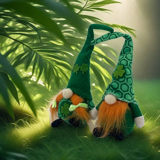 ST. PATRICK'S DAY STANDING DOLL ORNAMENT_CWMM3436