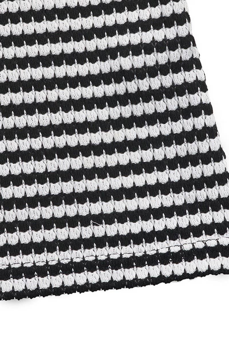 CWSJS1556_BACKLESS KNOT TEXTURED STRIPED SLEEVELESS ROMPER