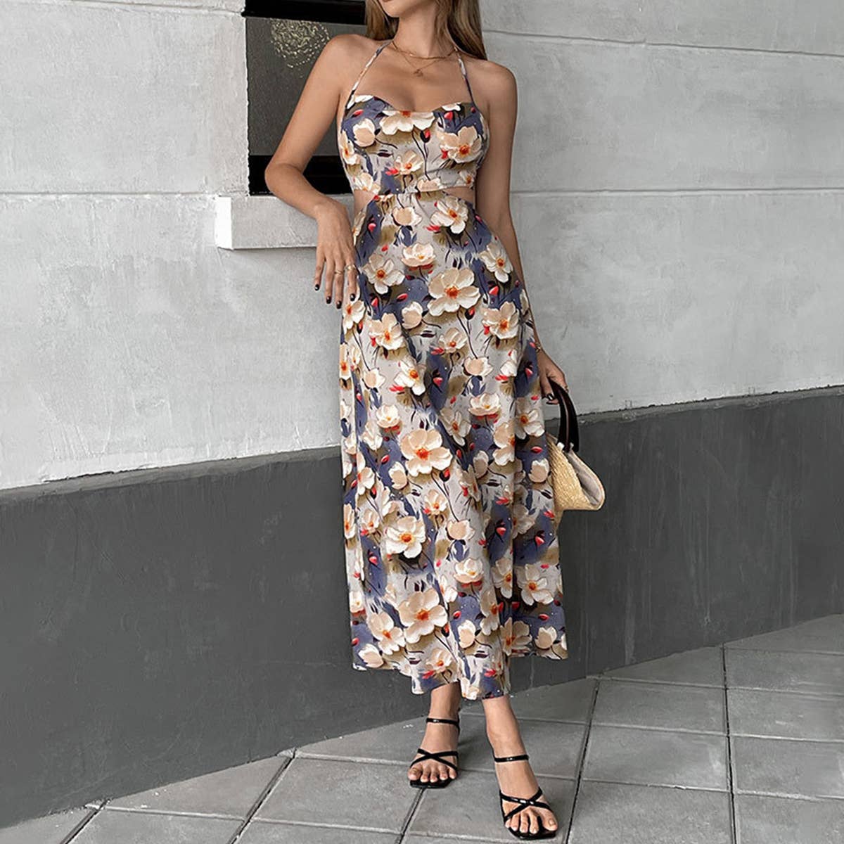 Chinese-style prints long, cinched, halter dress