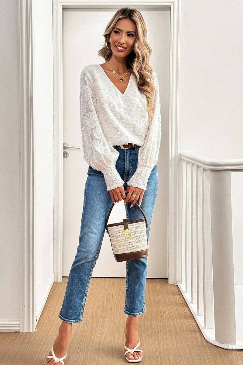 CWTBLL3535_V-NECK LANTERN SLEEVE EMBROIDERED WHITE SHIRT TOP