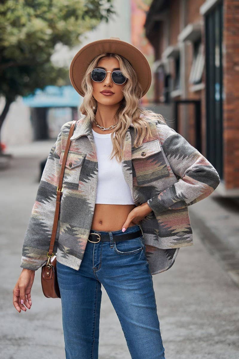 CWOCO0886_GEOMETRIC CROPPED LAPEL POCKET BUTTON COATS