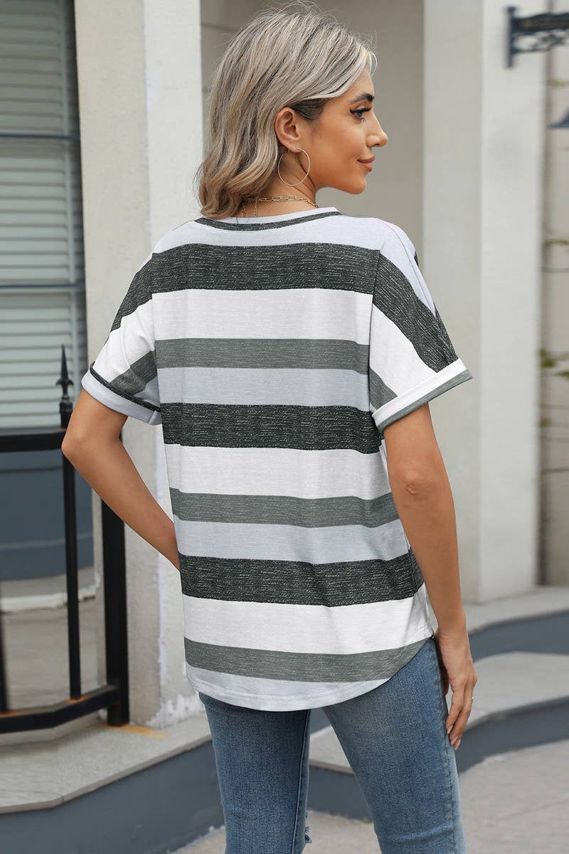 CWTBLS1703_V-NECK PRINTED STRIPED BAT SLEEVE T-SHIRT TOP