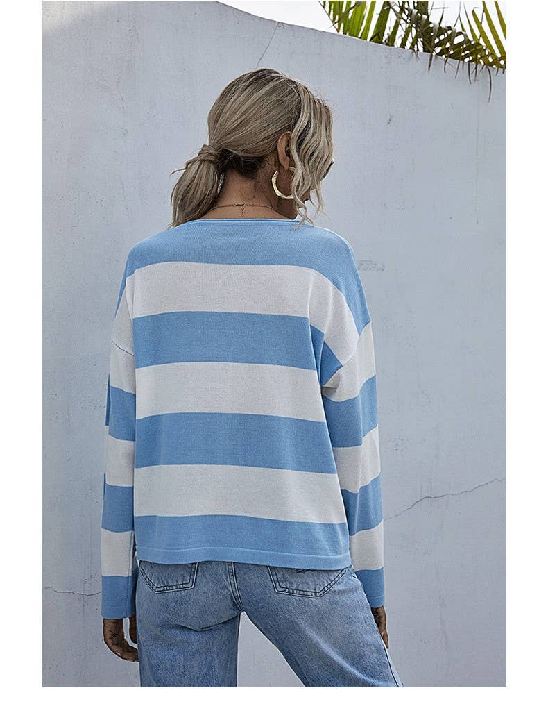 CREW-NECK COLOR STRIPED FASHION KNIT SWEATER