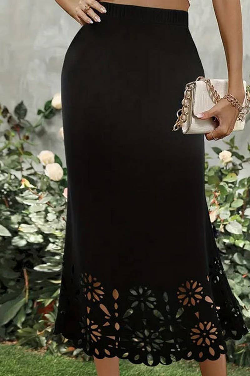 CWBLS0430_ELEGANT KNITTED HOLLOW FLOWER FISHTAIL MIDI SKIRT