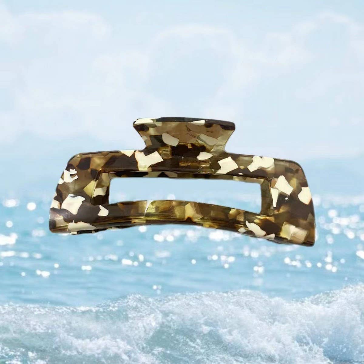 CWAHA1576_DELICATE SQUARE FLORAL LARGE HAIR CLAW CLIP