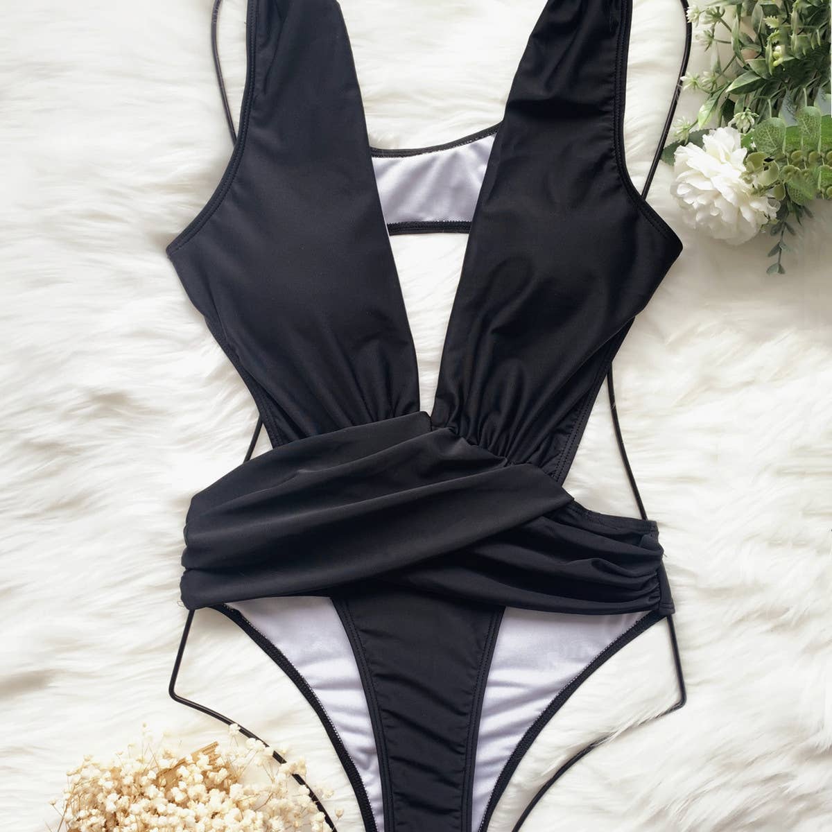SEXY DEEP V ONE-PIECE SWIMSUIT