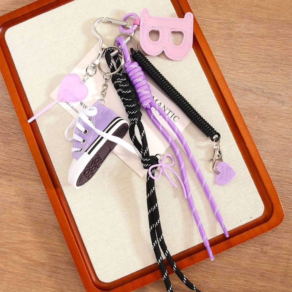 Chic Mini Sneaker Keychain with Heart & Letter B_CWMM7639