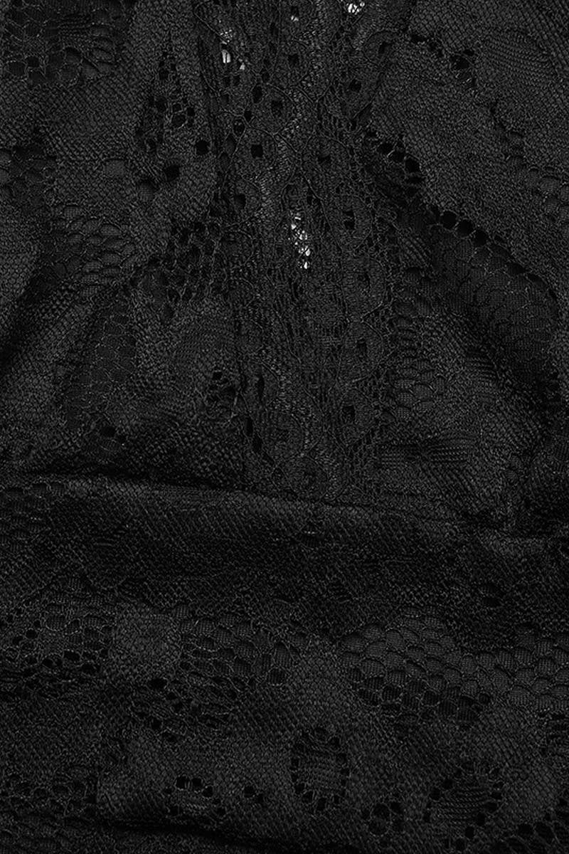 CWTBLL3255_V-NECK BLACK PATCHWORK SLIM LACE TOP