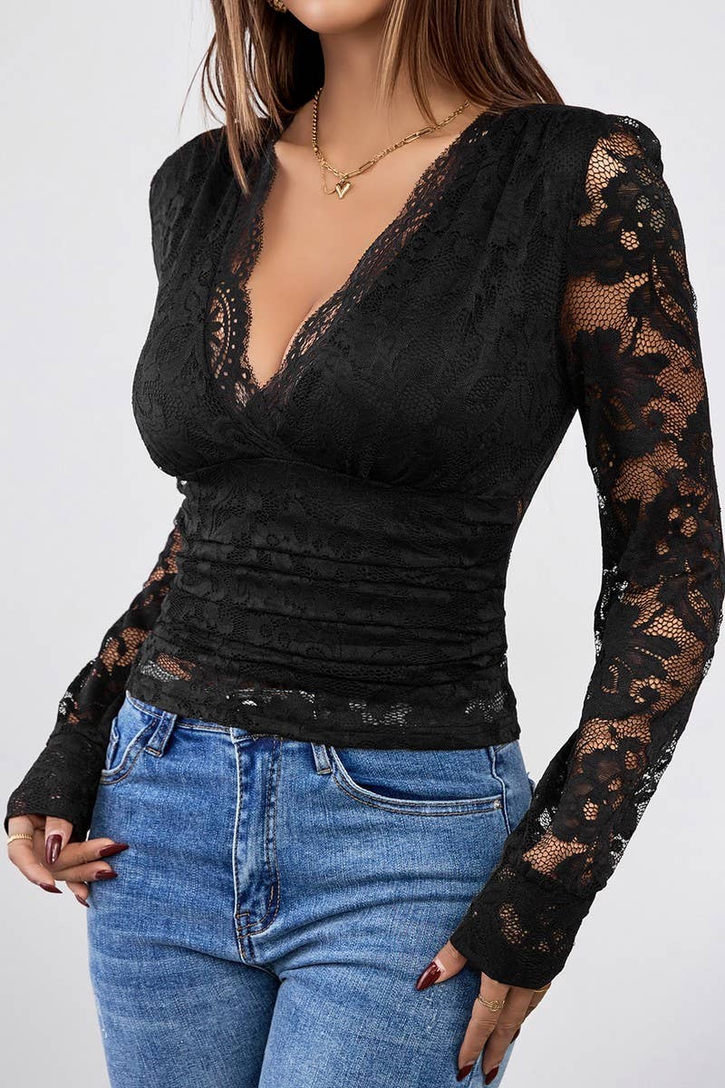 CWTBLL3255_V-NECK BLACK PATCHWORK SLIM LACE TOP