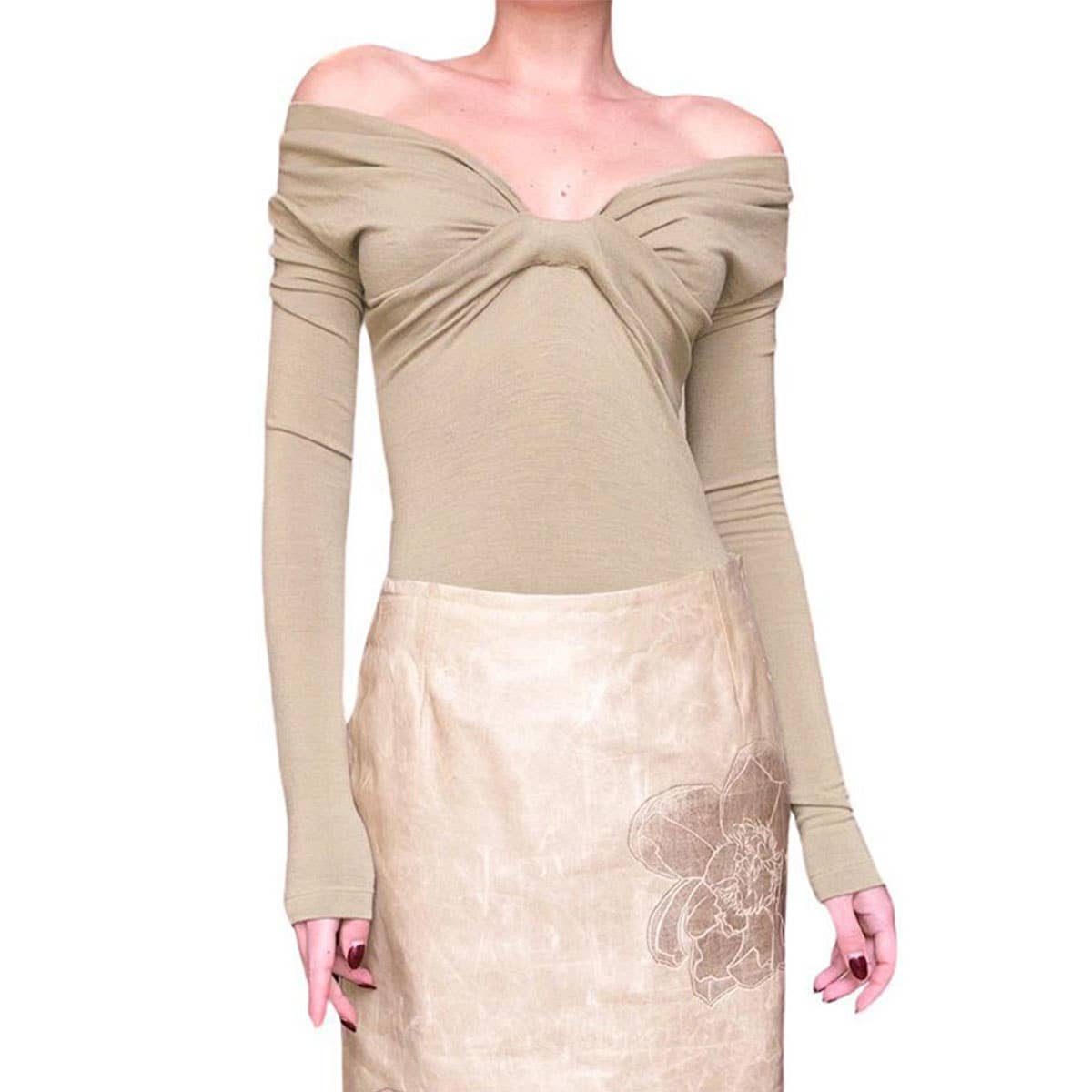 DEEP V-NECK CHEST PLEATED SLIM-FIT T-SHIRT