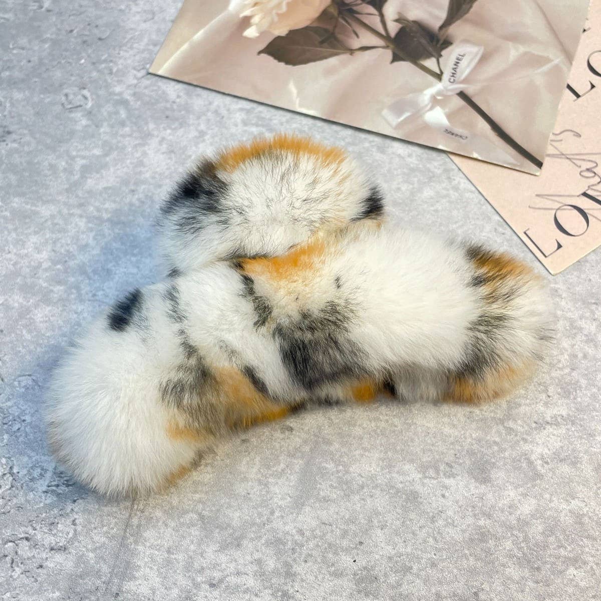 Rex Rabbit Fur Claws - Elegant Mixed Color Clips