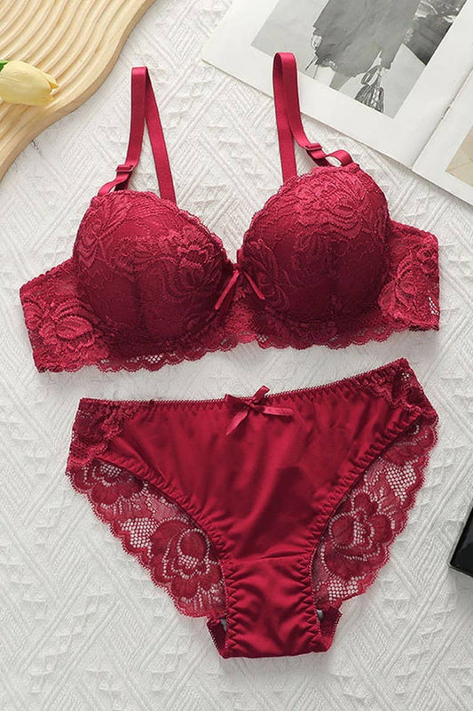 CWMU00267_LACE UNDERWIRE PUSH-UP BRA & PANTY SET