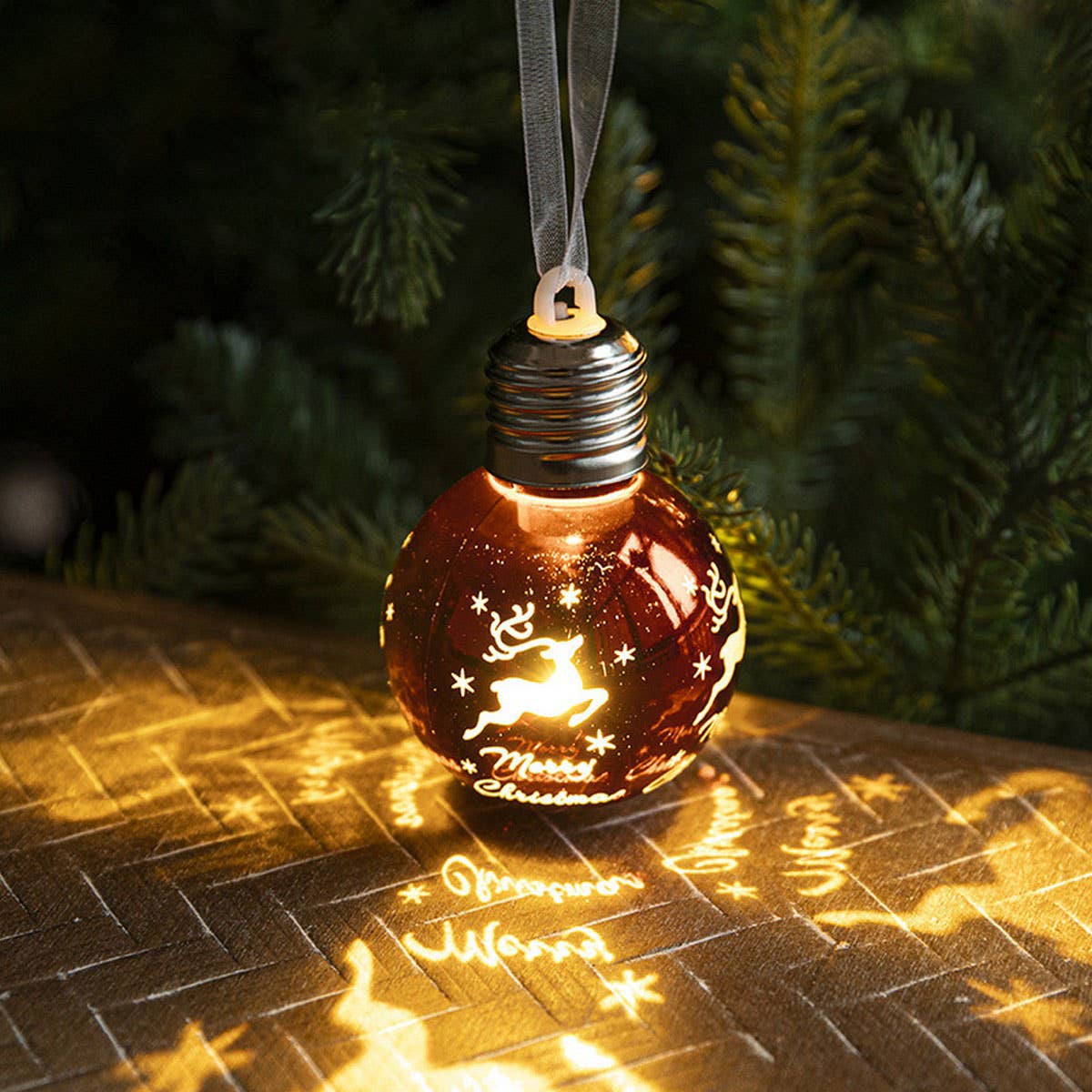 LED Plastic Christmas Tree Hanging Light Ball