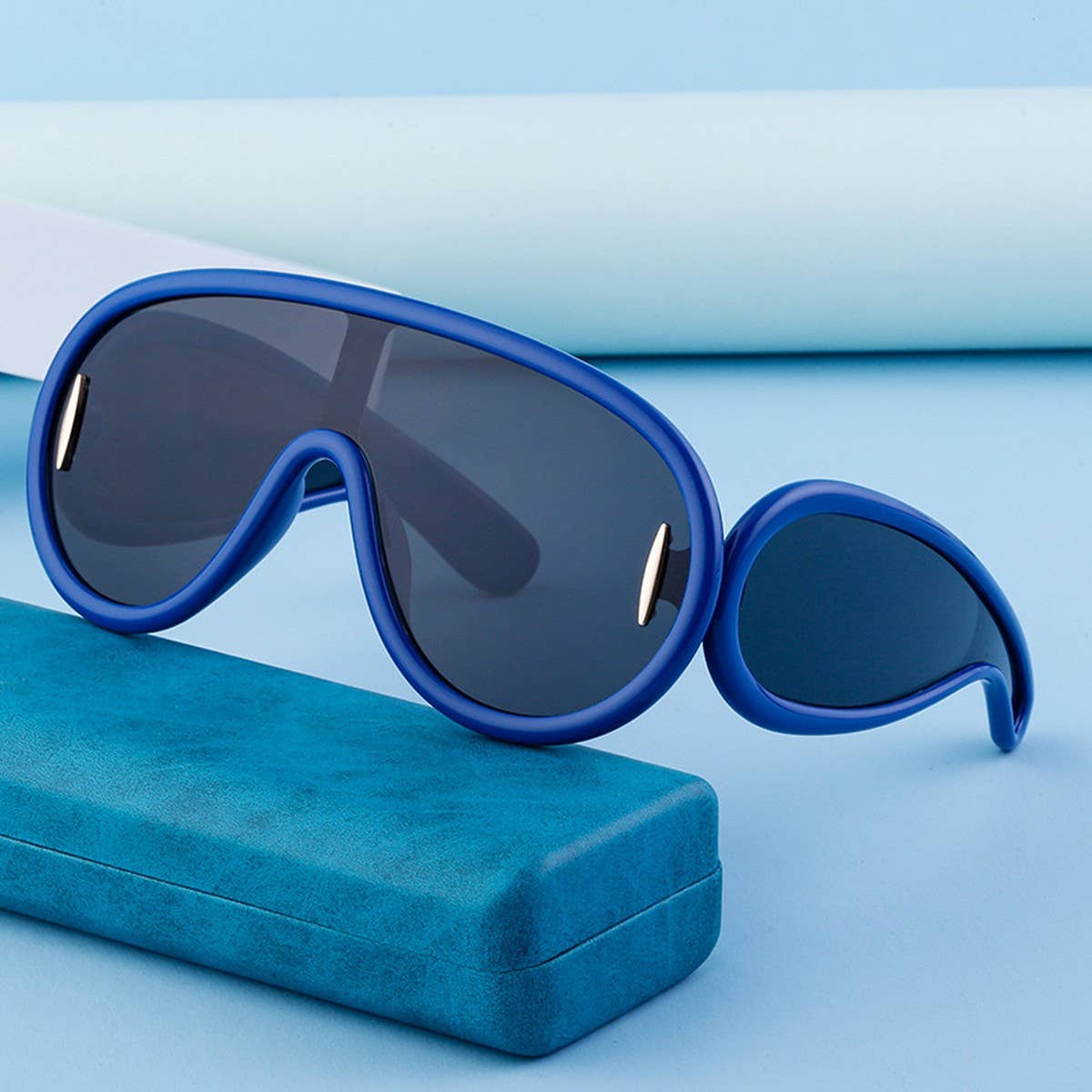ONE-PIECE LARGE FRAME SUNGLASSES SPORTS SUNGLASSES_CWASG0591