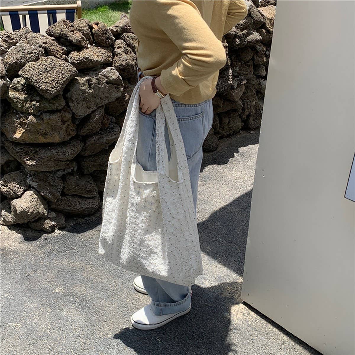 CWAB3907_LARGE CAPACITY SAKURA LACE CANVAS SHOULDER BAG