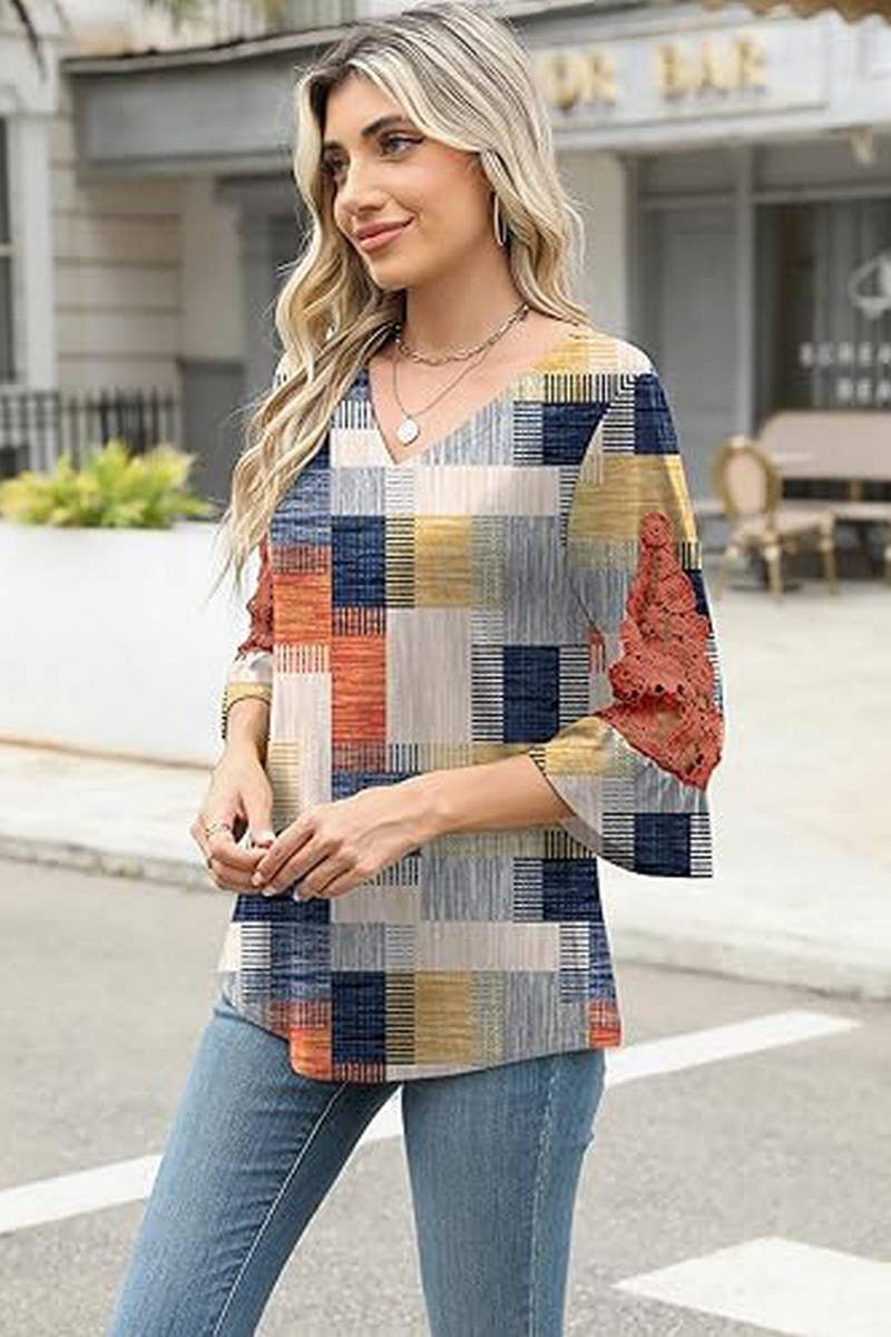CWTBLL3901_LACE RUFFLE SLEEVE V-NECK PRINT TOP