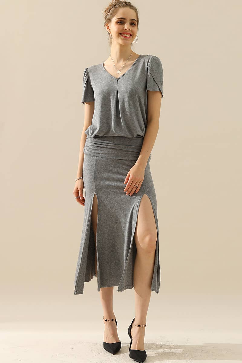 CWTTS643_SOLID V NECK SHORT TULIP SLEEVE TUNIC TOPS