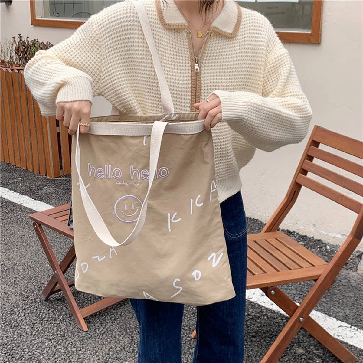 CWAB5803_SIMPLE EMBROIDERED LETTER PRINT SHOULDER BAG