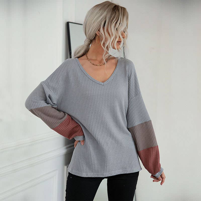 COLOR MATCHING LONG SLEEVE V-NECK SWEATER