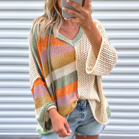 Color-coded printed hooded long-sleeved top