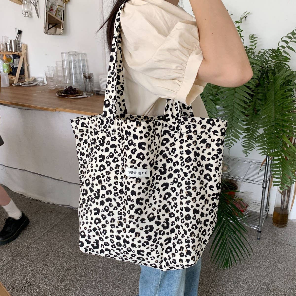 CWAB3905_LEOPARD PRINT LARGE CAPACITY CANVAS SHOULDER BAG