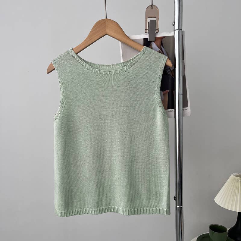 CREW-NECK AGE REDUCTION T-SHIRT SLEEVELESS TOP