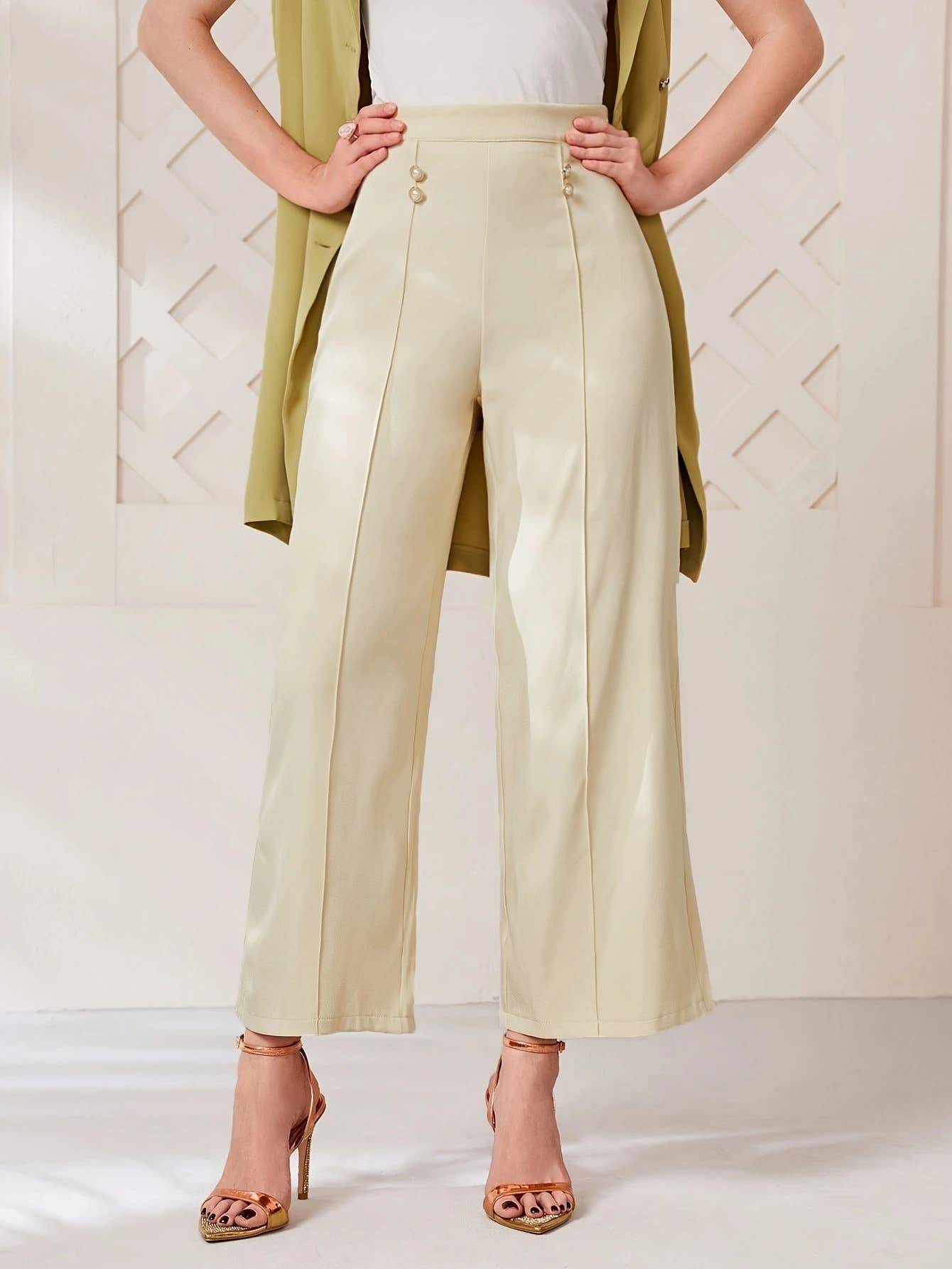 Button design is fashion simple wide leg pants