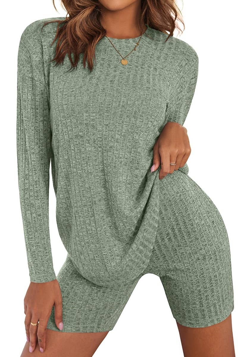 CWSS0865_CREW NECK LONG SLEEVE SWEATER AND SHORTS SUIT