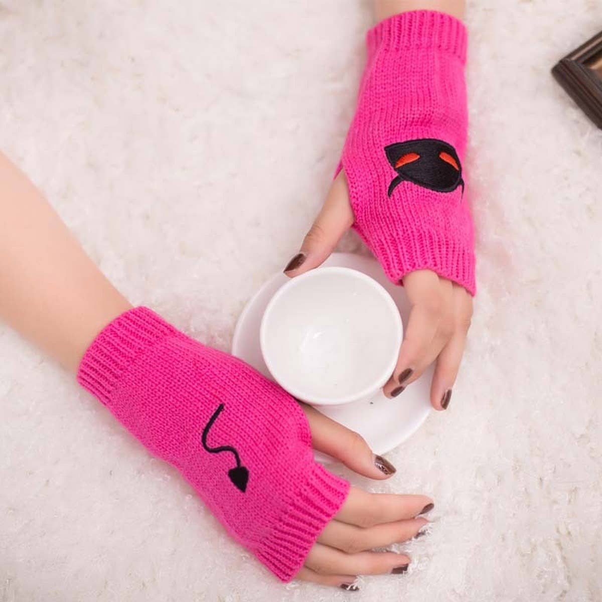 CWAG00532_HALLOWEEN EMBROIDERED FINGERLESS GLOVES