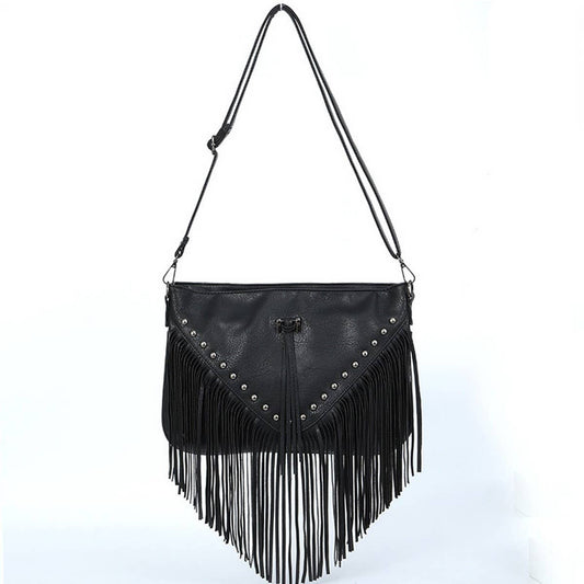 CWAB4537_PU LEATHER RIVET TASSEL SHOULDER CROSSBODY BAG