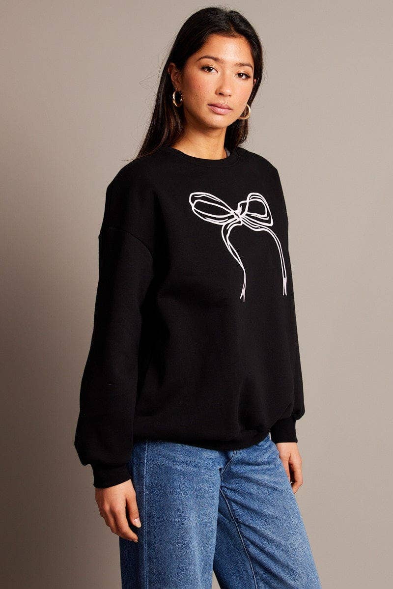 Bow round-neck long-sleeved pullover sweater