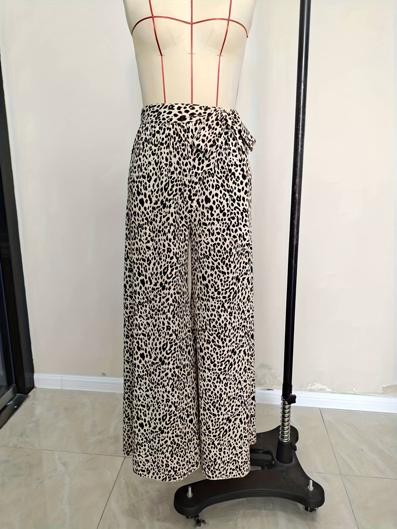 Elastic elastic waist leopard print flared pants
