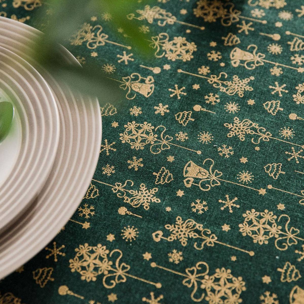 RECTANGULAR WIND CHIME HOT STAMPING TABLECLOTH_CWMM0970