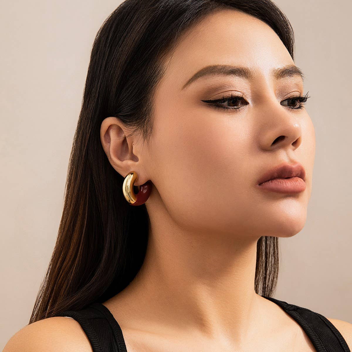 MINIMALIST AND PERSONALIZED MAILLARD RETRO EARRING